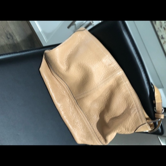 Coach purse - Picture 2 of 3